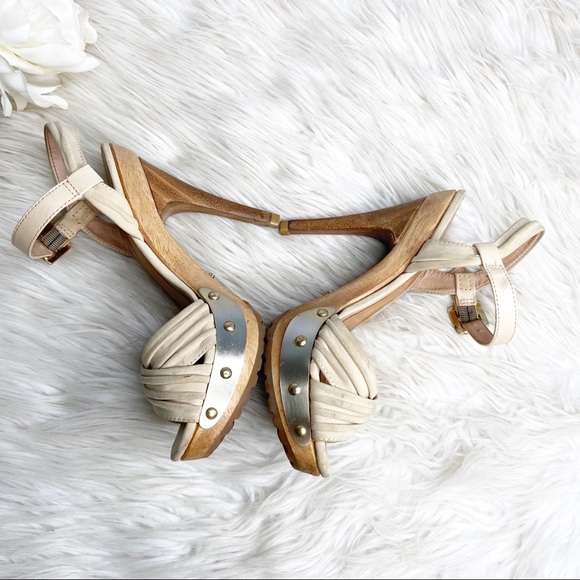Schutz Nude Leather Strappy Platform Sandals - Picture 3 of 9